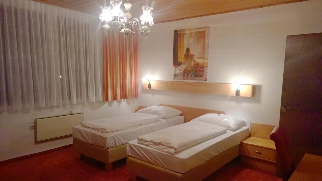 Gasthof Pichler Bruck an der Mur Kamer foto